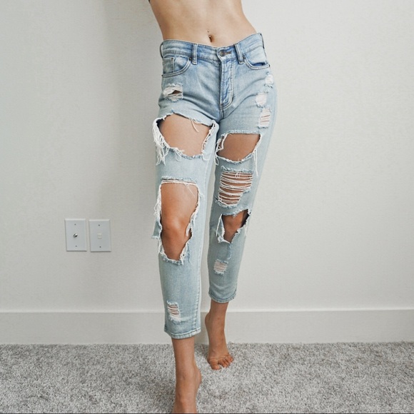 Brandy Melville Denim - Ripped Skinny Jeans